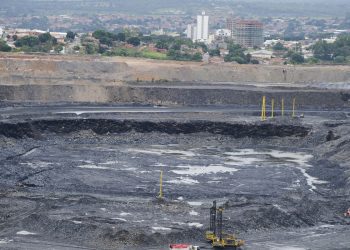 Mineradoras registram queda em 2022 e pedem rigor com garimpo ilegal
