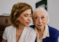 Fernanda Montenegro celebra vitória da filha no Globo de Ouro: “Sabia que ela ia ganhar“