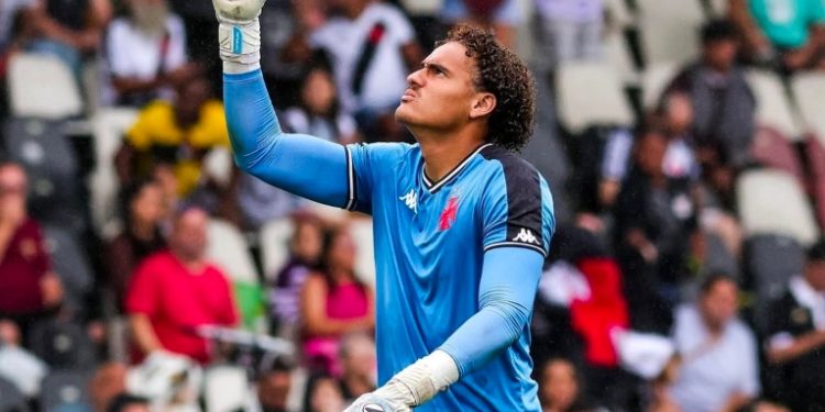 Copinha: jogador do Vasco sofre ameaças e é vítima de homofobia por torcedores do Juventus