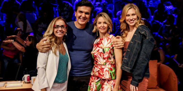 Arena dos Saberes fala sobre silêncio, arte e poder feminino no programa desta quinta (23)