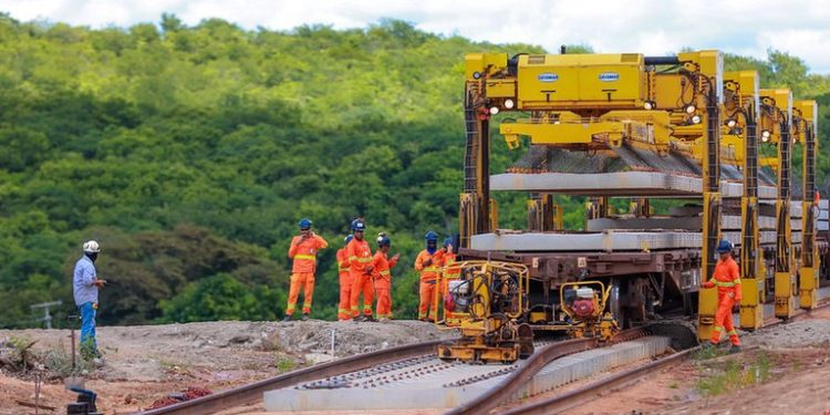 Projeto da maior obra logística do Brasil recebe R$ 400 milhões do Governo