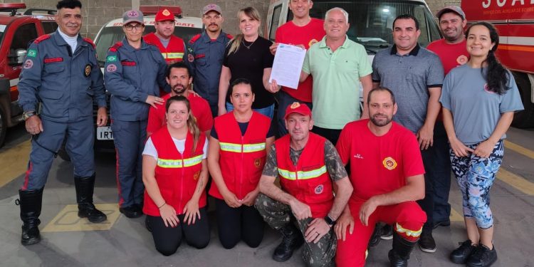 Poder Executivo celebra termo de fomento que beneficia Bombeiros Voluntários de São João da Urtiga