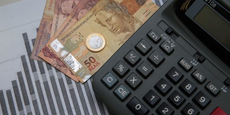 Banco Central cumpre expectativa do mercado e eleva juros básicos da economia para 13,25% ao ano