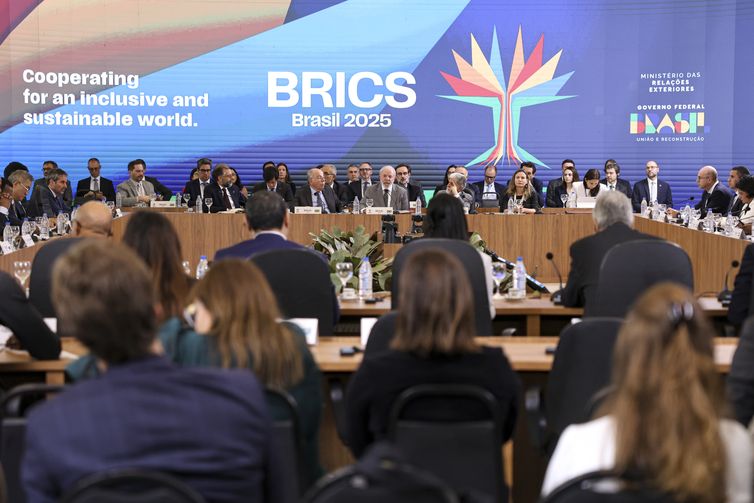 Marcelo Camargo/Agência Brasil Brasília (DF), 26/02/2025 - O presidente Luiz Inácio Lula da Silva participa da sessão especial de abertura da primeira reunião de sherpas da presidência brasileira do BRICS, no Palácio Itamaraty. Foto: Marcelo Camargo/Agência Brasil