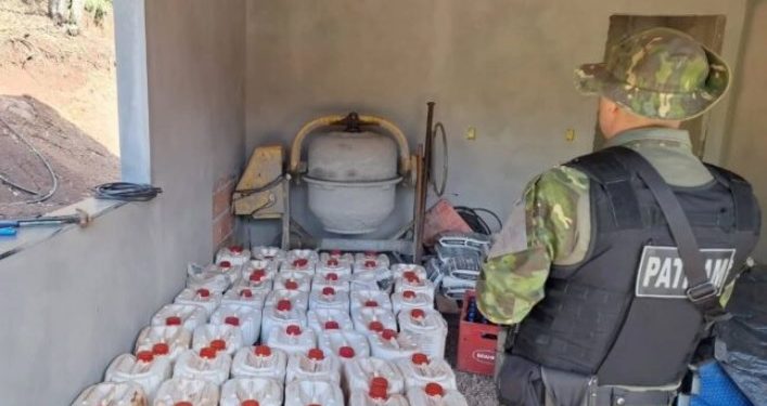 PATRAM apreende agrotóxicos proibidos em propriedade de São João da Urtiga