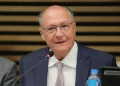 Alckmin prioriza diálogo com EUA, lamenta taxação do aço e não descarta ida à OMC