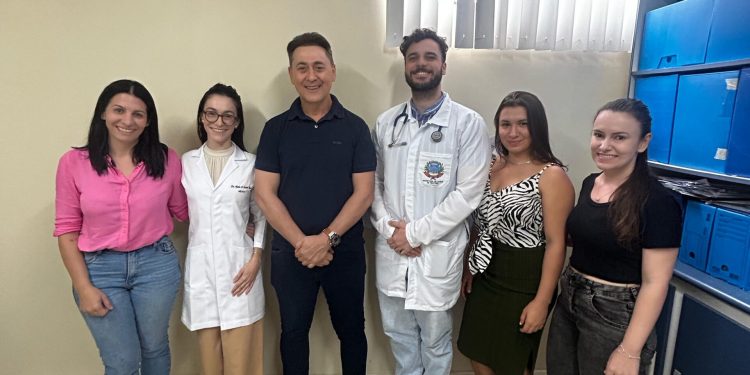 Saúde de Piratuba recebe novos médicos e nutricionista para reforçar atendimentos