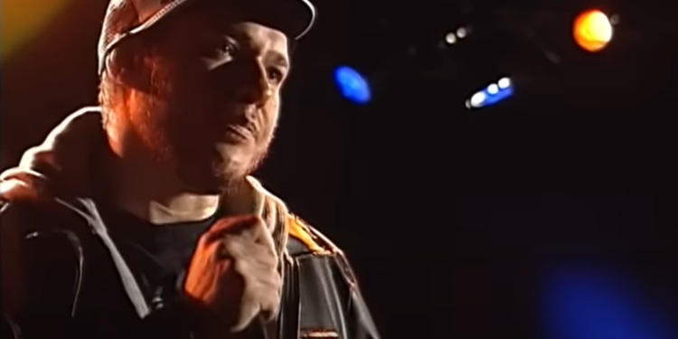 Chorão 55 anos: veja cinco músicas mais marcantes do Charlie Brown Jr.