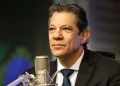 Brasil está mais bem posicionado que vizinhos diante do tarifaço de Trump, diz Haddad