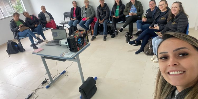Agentes Comunitários de Saúde de São João da Urtiga participam de curso de Cessação do Tabagismo