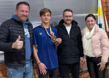 Jovem de Carlos Gomes conquista bronze em etapa estadual de judô