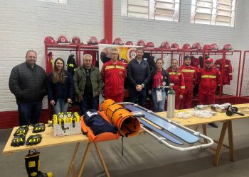 Parceria comunitária proporciona novos equipamentos aos Bombeiros Voluntários de Barracão
