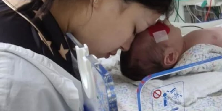 Família de bebê que sofreu lesão cerebral grave após parto mobiliza campanha por tratamentos