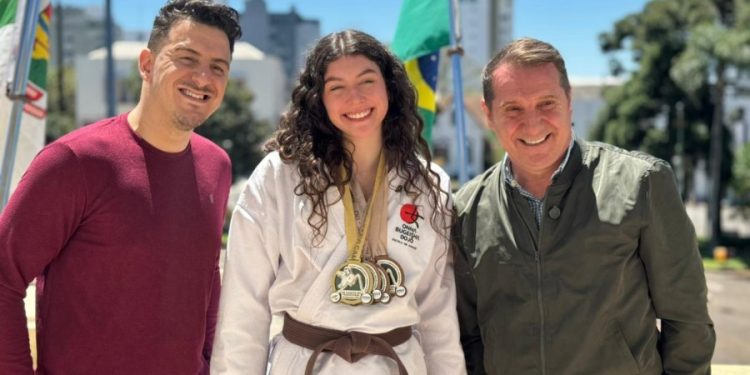 Jovem atleta de Erechim conquista destaque no karatê tradicional brasileiro
