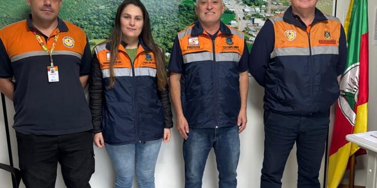 Prefeitura de São João da Urtiga recebe visita técnica da Defesa Civil
