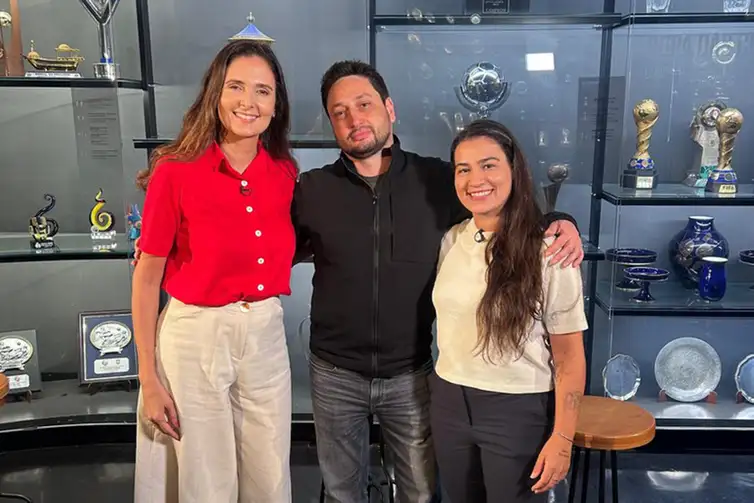 TV Brasil Rio de Janeiro (RJ), 13/10/2025 - O programa esportivo Stadium, da TV Brasil, exibe uma entrevista exclusiva com Arthur Elias, técnico da seleção brasileira de futebol feminino. A emissora pública traz mais um trecho da conversa com o treinador no programa esportivo Brasil Esporte. O conteúdo também entra no ar na edição inédita do videocast Copa Delas. Foto: TV Brasil