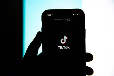 Solen Feyissa/Flickr Câmara dos EUA aprova projeto de lei para forçar ByteDance a vender TikTok ou sofrer proibição. Foto: Solen Feyissa/Flickr
