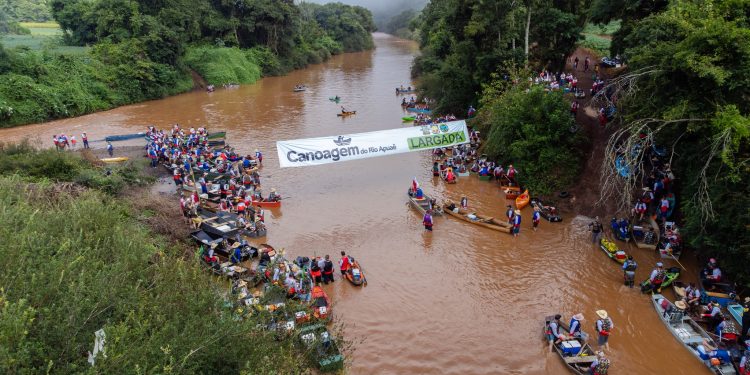 Canoagem Ecológica do Rio Apuaê reúne mais de 500 participantes e bate recorde em edição histórica
