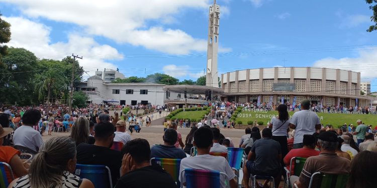 74ª Romaria de Nossa Senhora Consoladora reúne milhares de fiéis em Ibiaçá