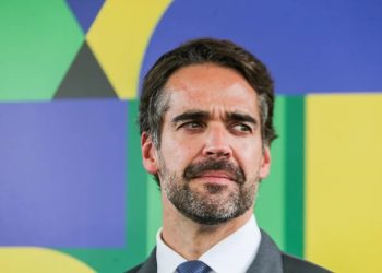 Leite foi avisado por Kassab de que Caiado será o candidato do PSD à Presidência