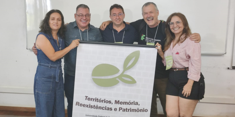História do Cemitério Redondo ganha evidência em evento científico na Universidade da Fronteira Sul
