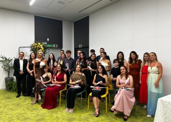 Formatura do Centro de Belas Artes celebra talentos e concluintes dos cursos artísticos em Erechim