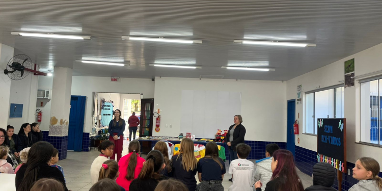 Consórcio Machadinho apoia projeto de leitura em escola de Campos Novos