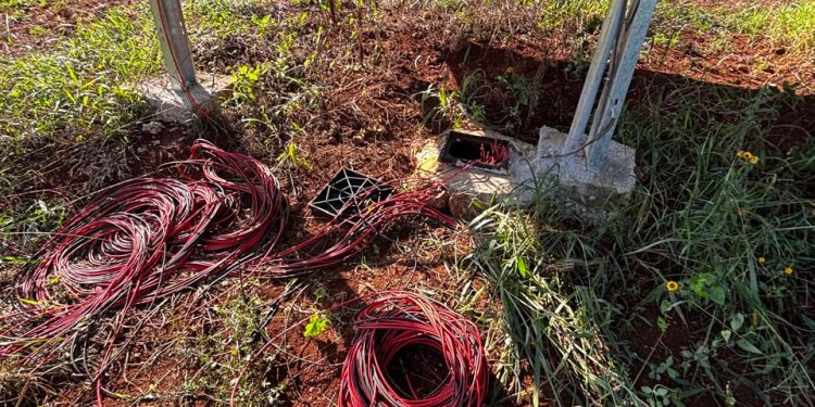 Vândalos atacam usina solar em Maximiliano de Almeida e causam grande prejuízo