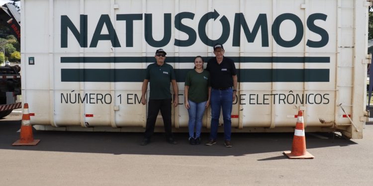 Coleta de lixo eletrônico mobiliza moradores e garante descarte correto em Maximiliano de Almeida