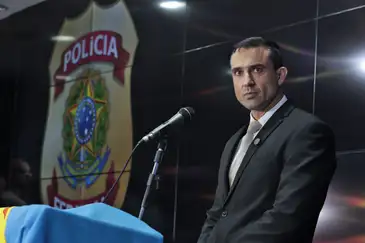 São Paulo (SP), 15/04/2026 - Delegado Regional Polícia Judiciária, Marcelo Maceiras, durante entrevista coletiva sobre a Operação Narcofluxo, que prendeu cantores e influencidadores. Foto: Paulo Pinto/Agencia Brasil