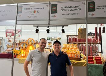 Agroindústria de São João da Urtiga ganha destaque em feira na capital gaúcha