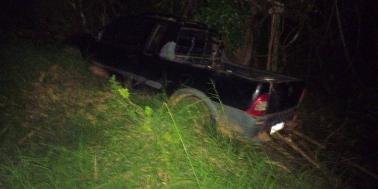 Saída de pista é registrada na ERS-208 entre Machadinho e Maximiliano de Almeida