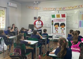 Maio Laranja mobiliza escolas de São João da Urtiga com ações de conscientização e proteção infantil