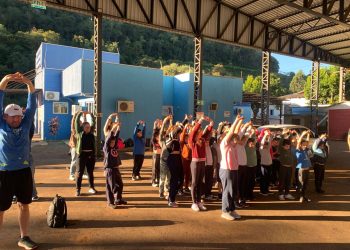 Carlos Gomes mobiliza escolas e comunidade no Dia do Desafio com atividades físicas e passeio ciclístico