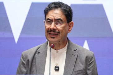 Reuters/Luisa Gonzalez/Proibida reprodução Colombian presidential candidate Ivan Cepeda of the Historic Pact (Pacto Historico) speaks during a press conference in Bogota, Colombia May 28, 2026. REUTERS/Luisa Gonzalez