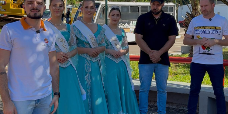 Almoço de famílias reúne comunidade em Carlos Gomes e anúncio de pavimentação da RS-477 marca evento