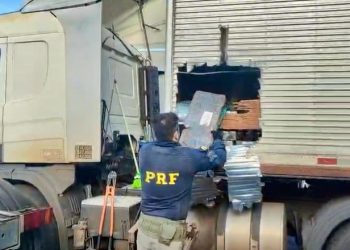 PRF intercepta mais de 1 tonelada de maconha e realiza maior apreensão de drogas do ano no RS