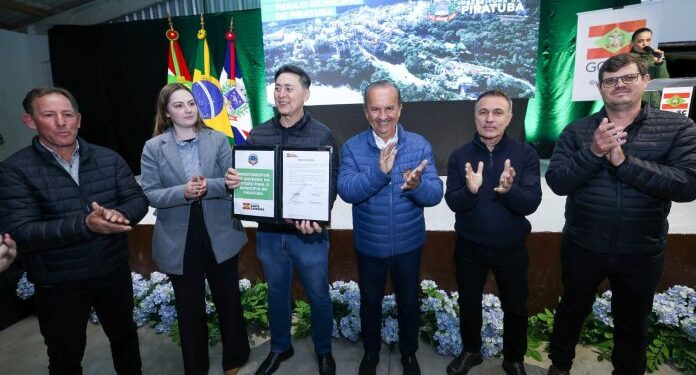 Momento histórico: Governador Jorginho Mello visita comunidade rural de Zonalta em Piratuba e autoriza obras do Programa estrada Boa Rural