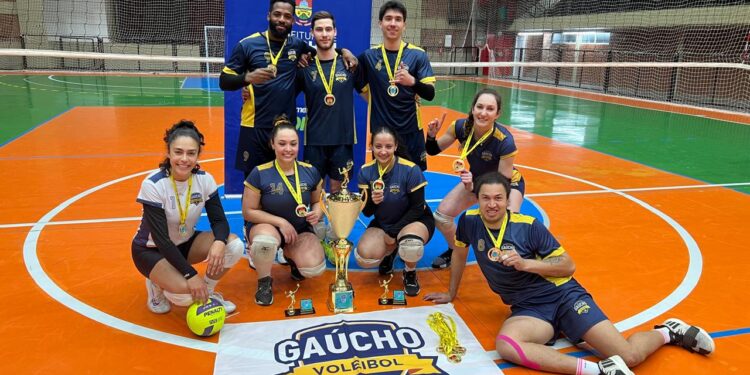 Gaúcho Voleibol conquista o título do 6º Grand Slam de Voleibol Misto em Erechim
