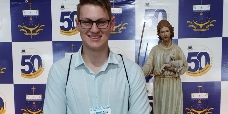 Seminarista da Diocese de Erechim participa de formação missionária nacional em Campo Grande