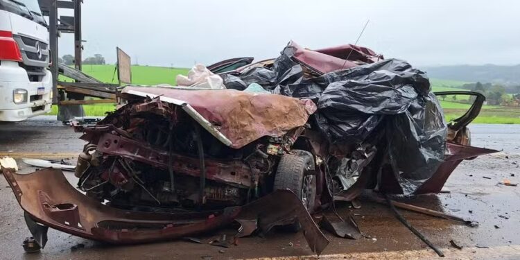 Morador de Getúlio Vargas morre em acidente na ERS-135, em Sertão