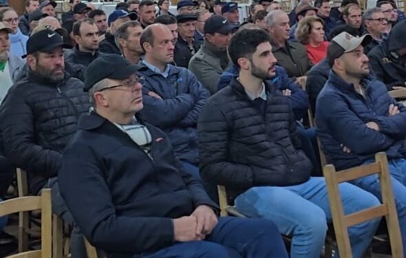 Seminário em Erechim reuniu empresários rurais para discutir gestão e desafios do agronegócio