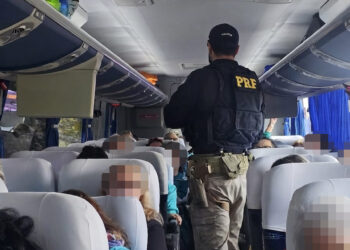 Polícia Rodoviária Federal realiza ação do Agosto Lilás em Erechim