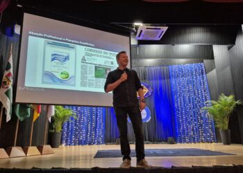 IA e inovação encerram programação da Semana Acadêmica de Administração da URI