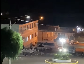 Terror e violência em Cacique Doble: Homem morre e adolescente é atingida por disparos