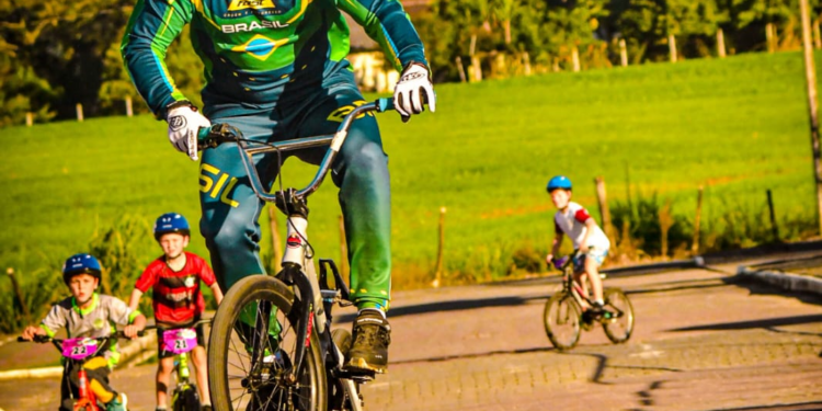 Ibicaré, no Meio-Oeste catarinense recebe programação especial de ciclismo durante o GP PRONER 2026