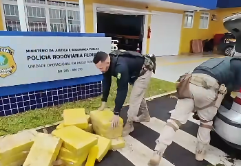 PRF apreende mais de 200 quilos de maconha e prende quatro pessoas por tráfico em Passo Fundo