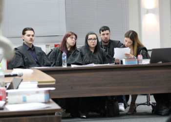 Acadêmicos de Direito da UNIDEAU realizam júri simulado e vivenciam na prática o Tribunal do Júri