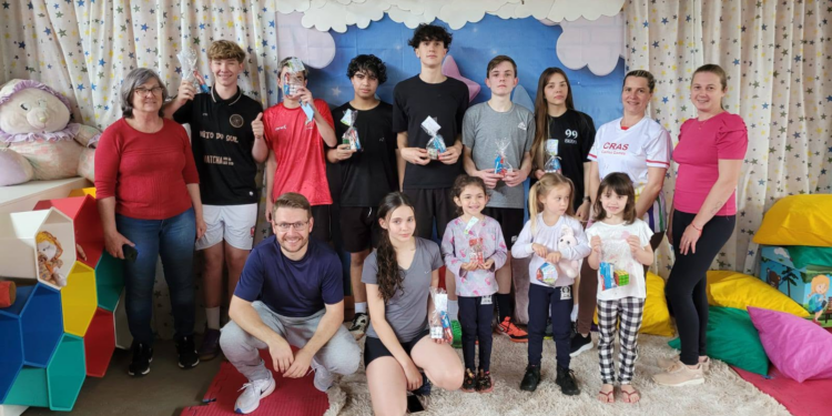 CRAS de Carlos Gomes antecipa entrega de lembranças para celebrar o Dia das Crianças