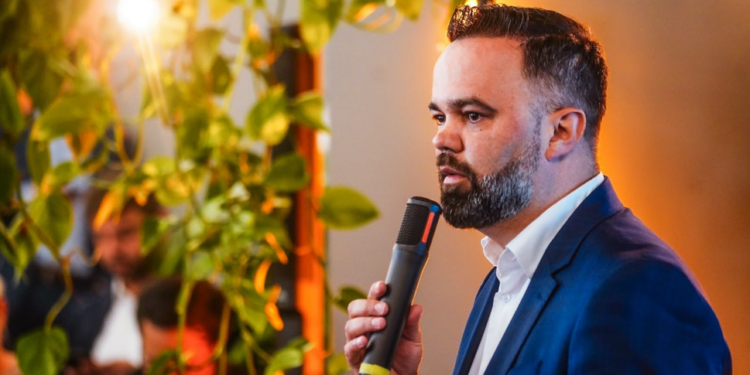 Zucco anuncia Roni Miranda como secretário de Educação do Rio Grande do Sul